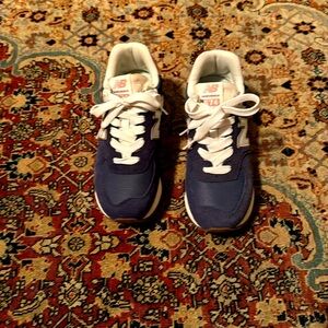 New Balance 574 platform sneakers